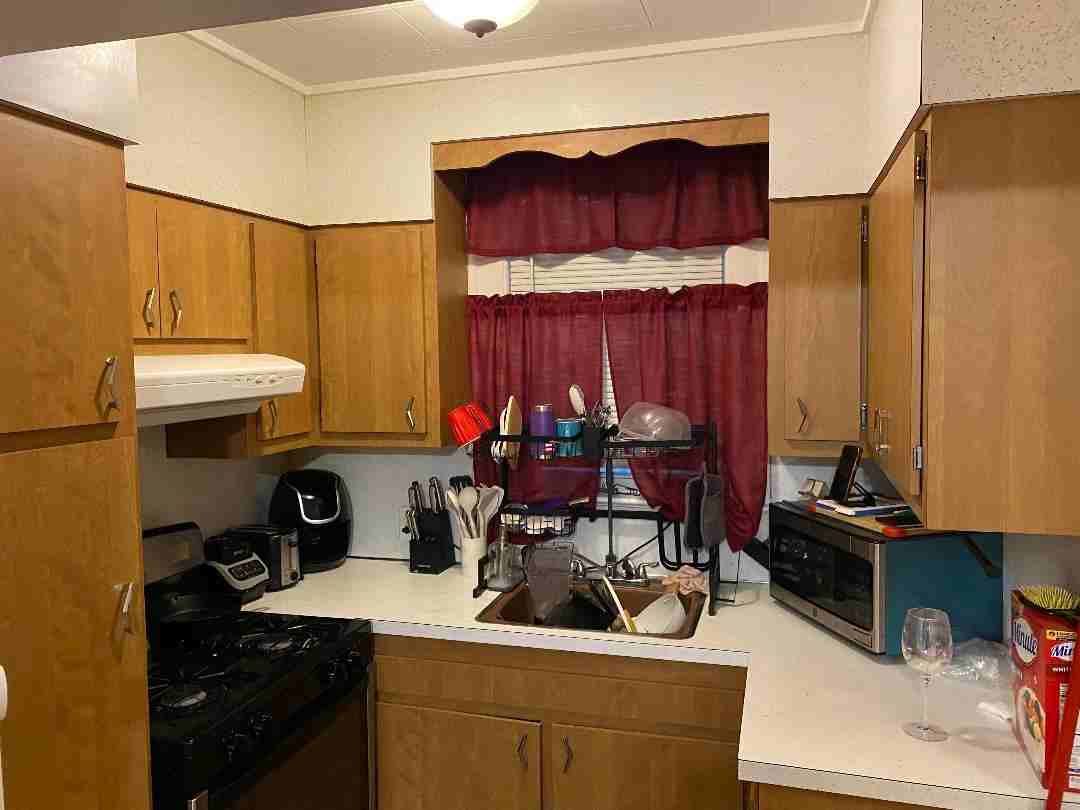 12 Campbell Ave - Photo 4 of 6