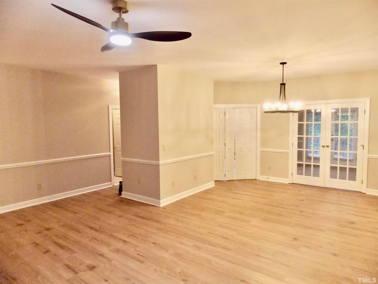54 Preakness Dr - Photo 6 of 40