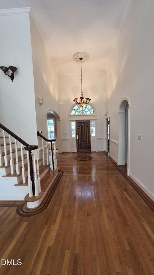 4413 Turnberry Cir - Photo 3 of 32