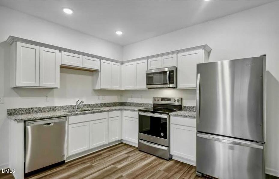 2213 Glen Crossing Dr - Photo 5 of 36