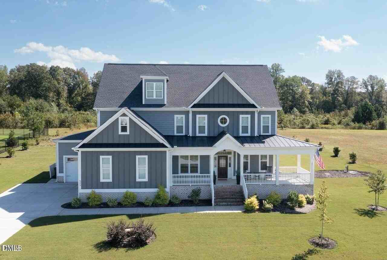 6209 Morning Glory Dr - Photo 2 of 50