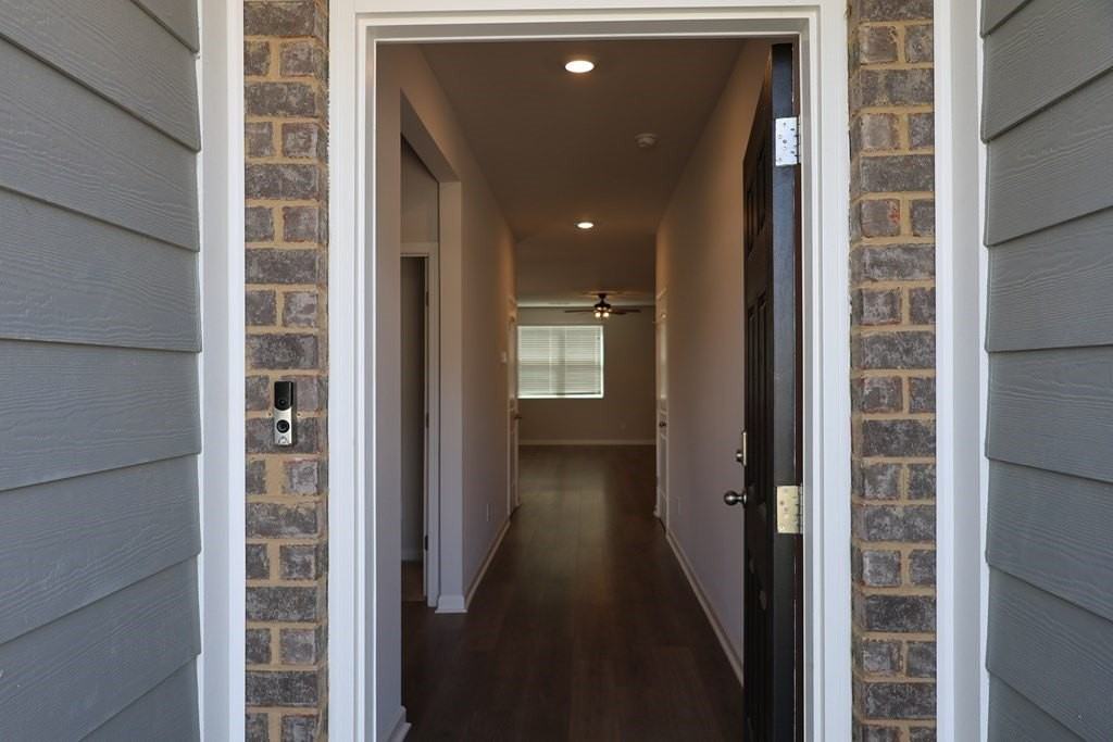 336 Oliver Way - Photo 2 of 25