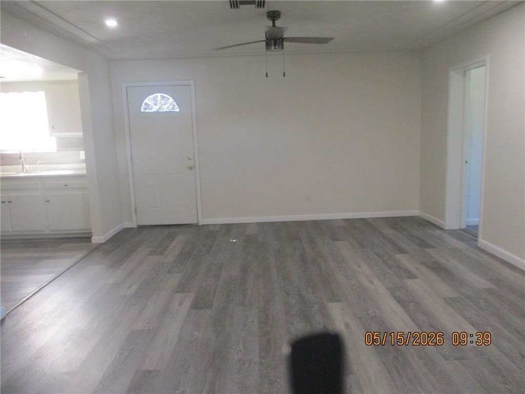 5657 S Pasadena Rd - Photo 2 of 17