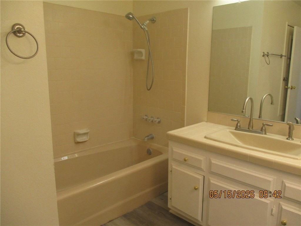 5657 S Pasadena Rd - Photo 6 of 17