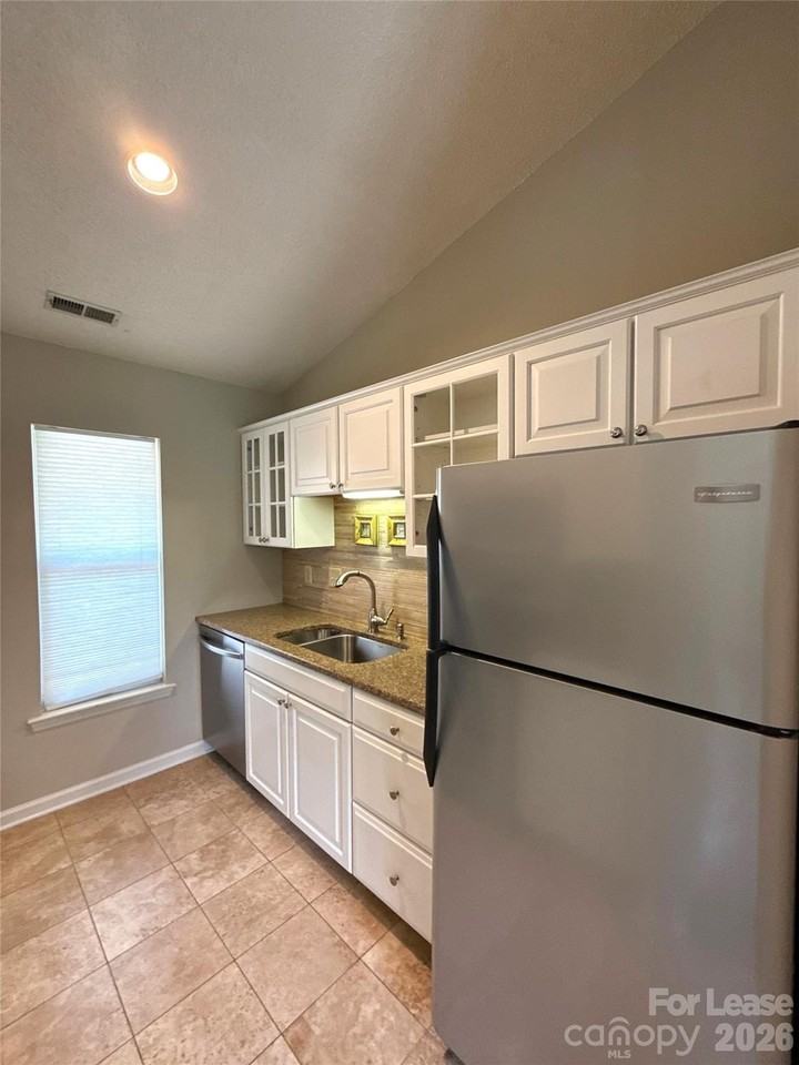 2720 Von Thuringer Ct - Photo 7 of 14