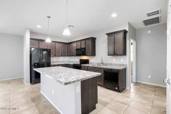 8404 N 62nd Dr - Photo 3 of 12