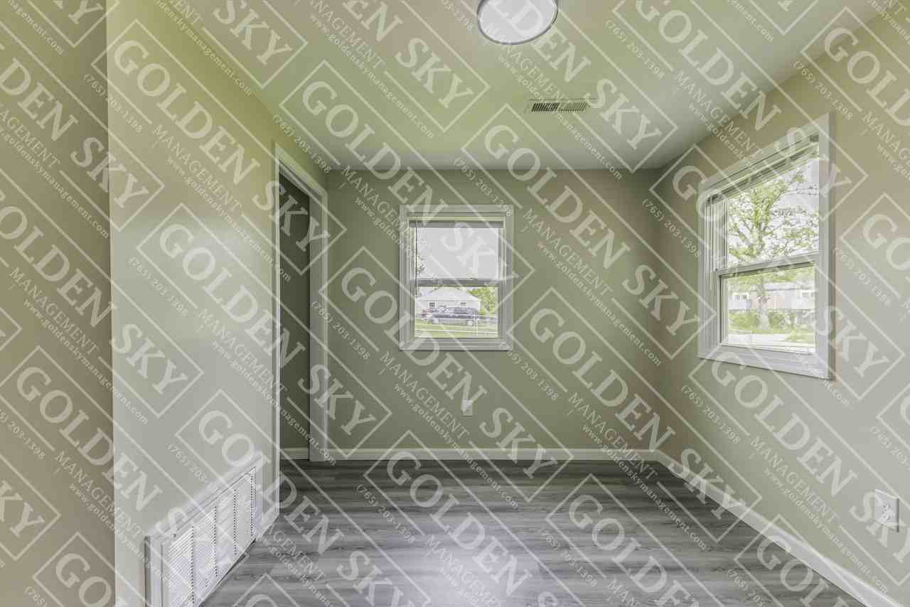 2501 N Buckles St #1 - Photo 6 of 10
