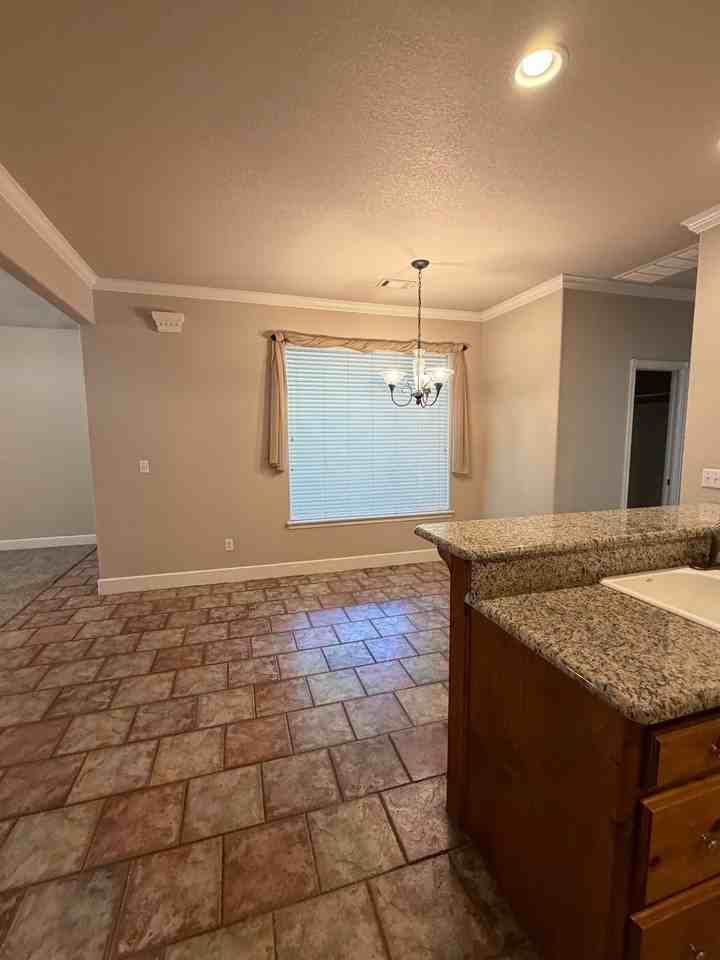 68 Overland Route St #1 - Photo 4 of 34