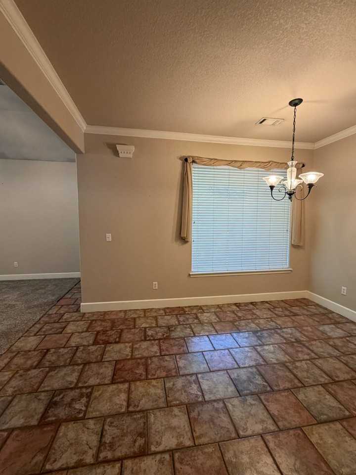 68 Overland Route St #1 - Photo 6 of 34