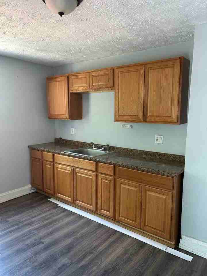 9505 Sladden Ave - Photo 6 of 25