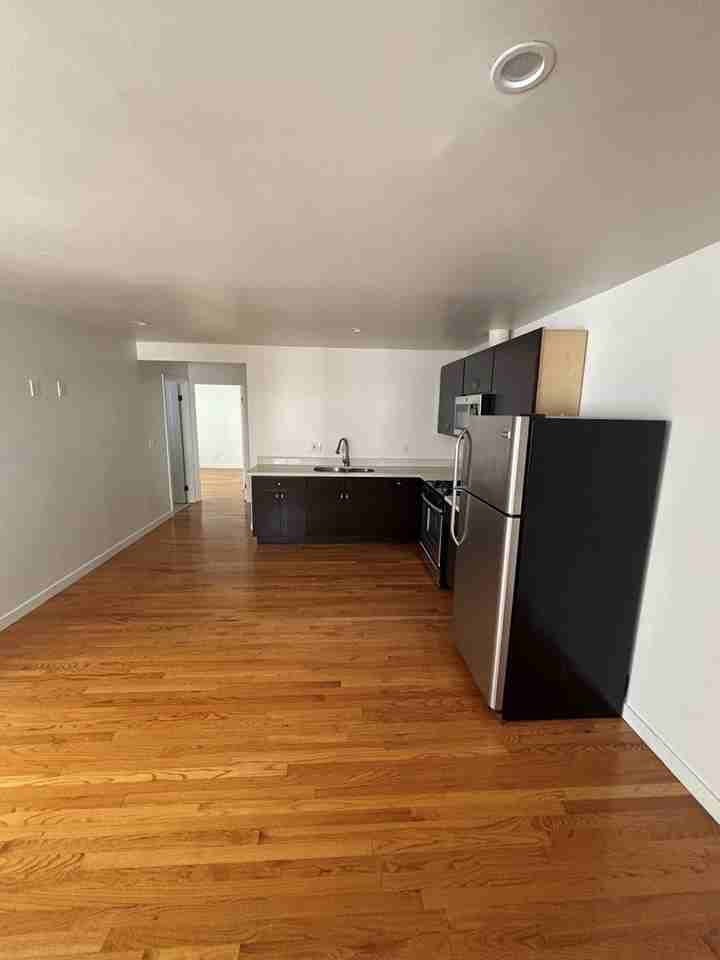 414 Firmin Street - Photo 6 of 13
