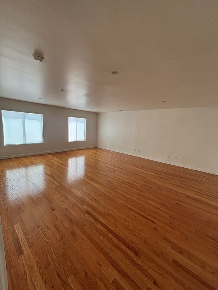 414 Firmin Street - Photo 3 of 13