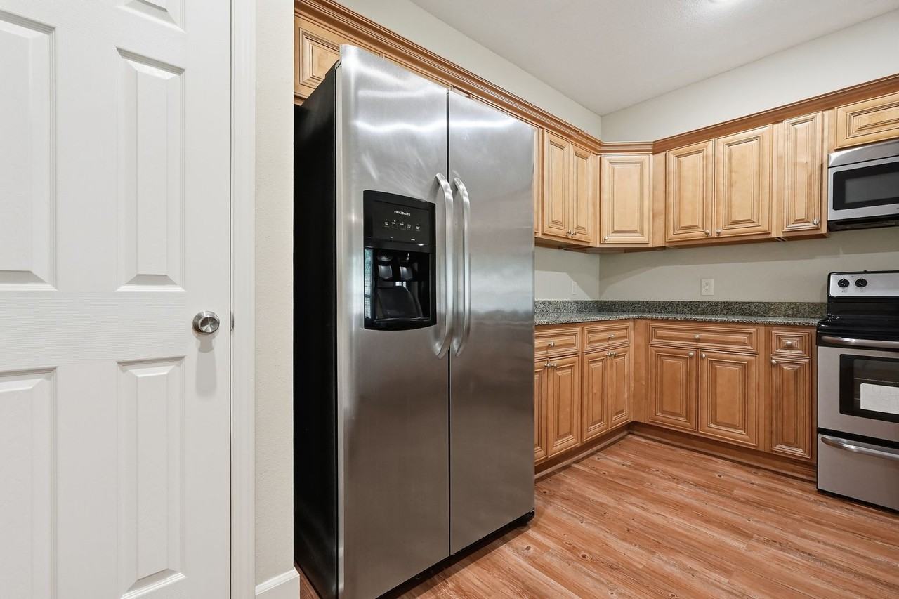503 Arbor Lake Dr - Photo 7 of 47