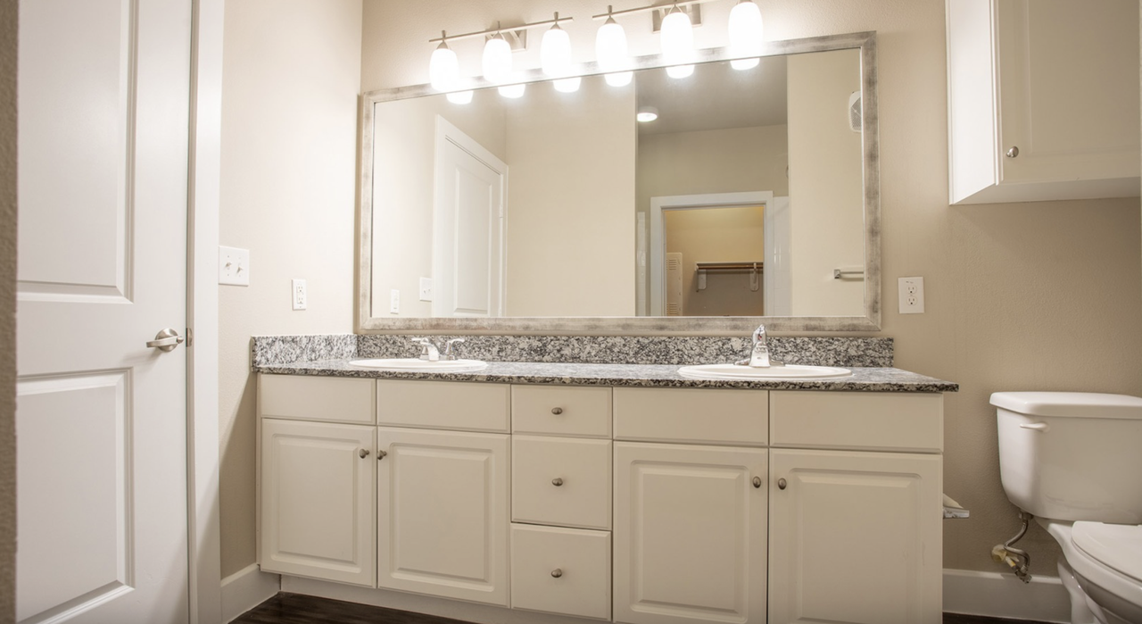 3600 Ranch Road 620 South - Photo 5 of 17