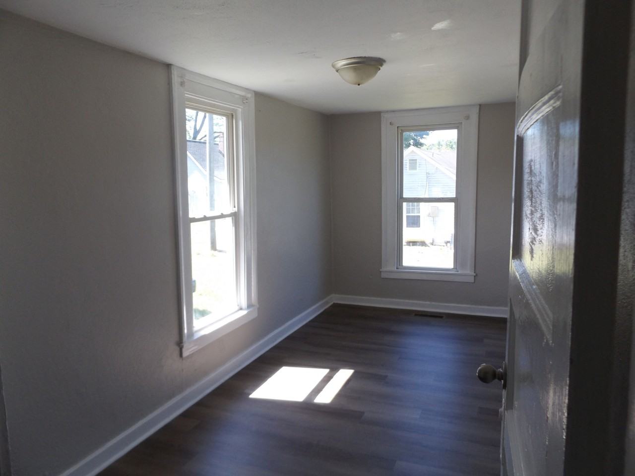 116 Aikman Ave #1 - Photo 7 of 10
