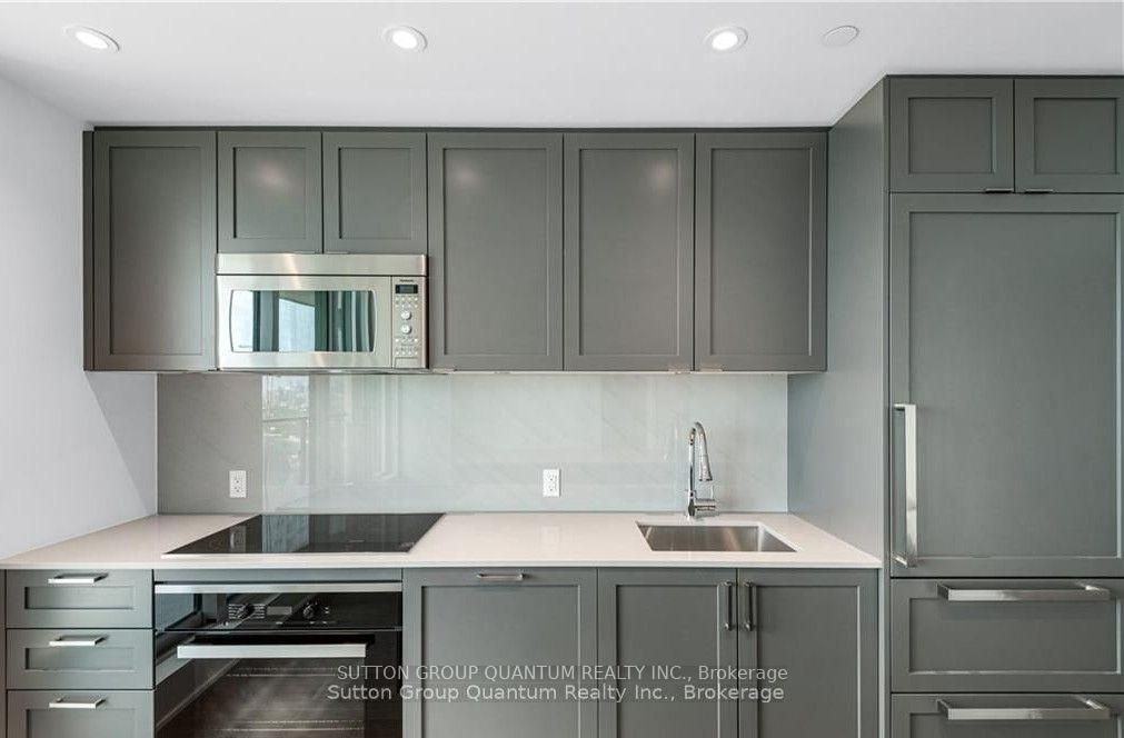 1928 Lake Shore Boulevard West #4107 - Photo 3 of 34