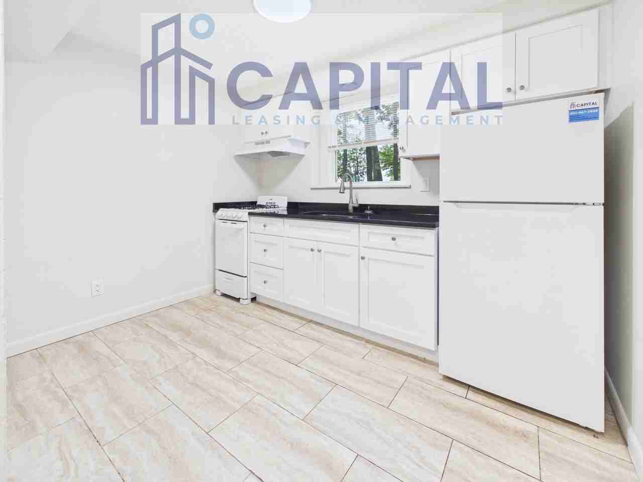 55 Alabama Ave Apt 1a #1A - Photo 5 of 7