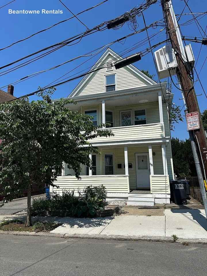 Trull St #1B - Photo 6 of 6