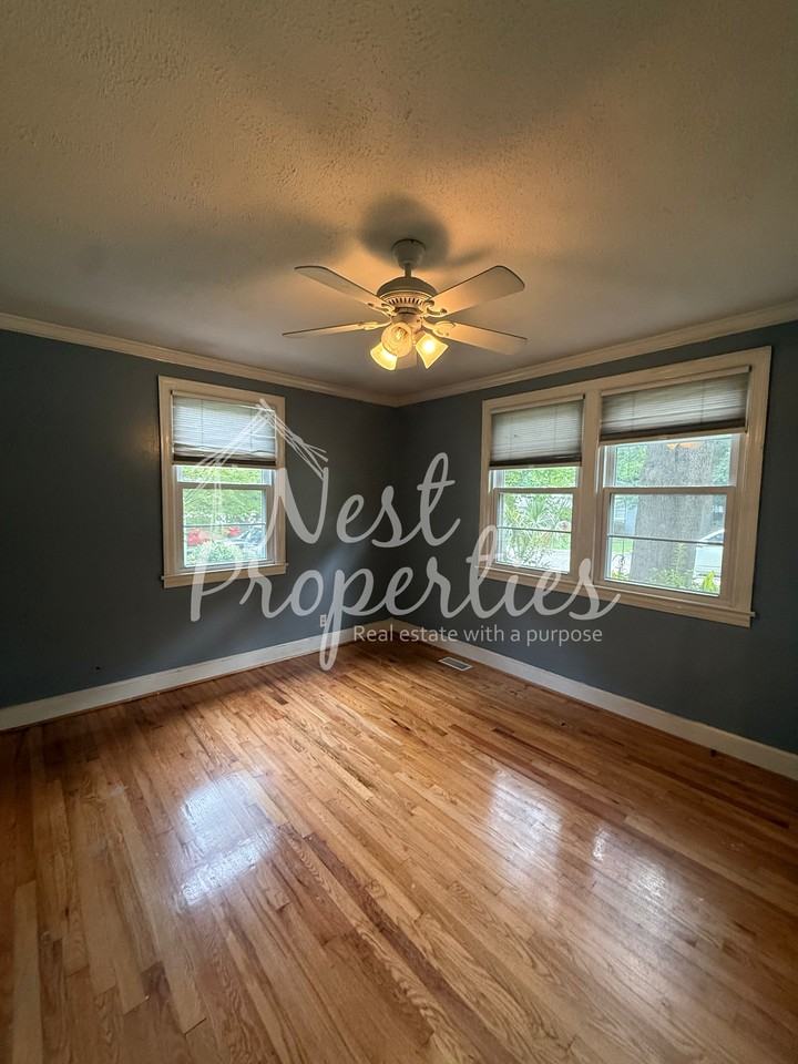 333 Guilford St #1 - Photo 4 of 5
