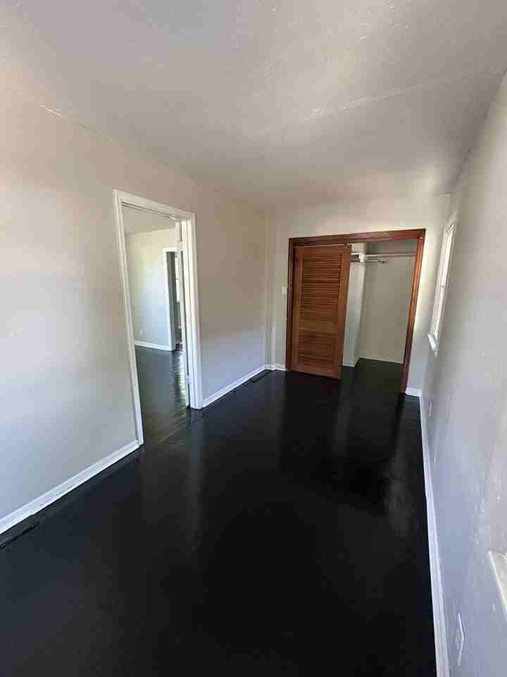 216 Delaware St #1 - Photo 4 of 30