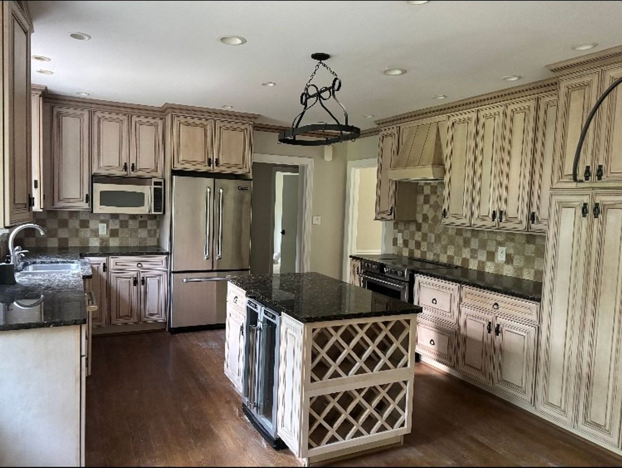 5503 Currituck Pl - Photo 4 of 8