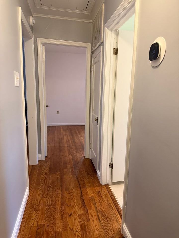 5103 Woodlawn Rd Nw - Photo 5 of 22