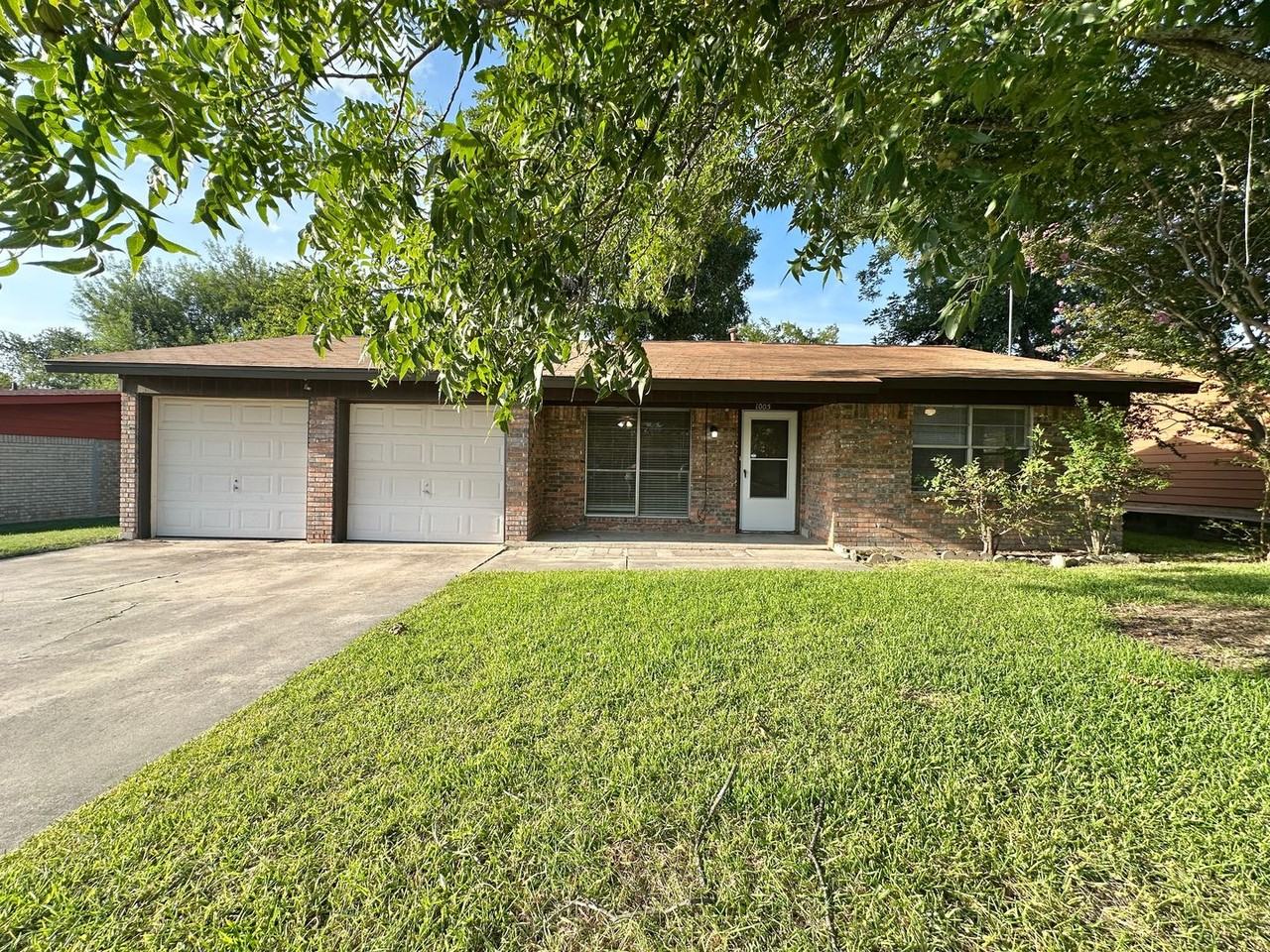 1005 Bonner Dr