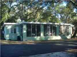 featured image of 531 E Miracle Strip Pkwy