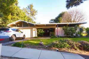 featured image of 2460 Shields St