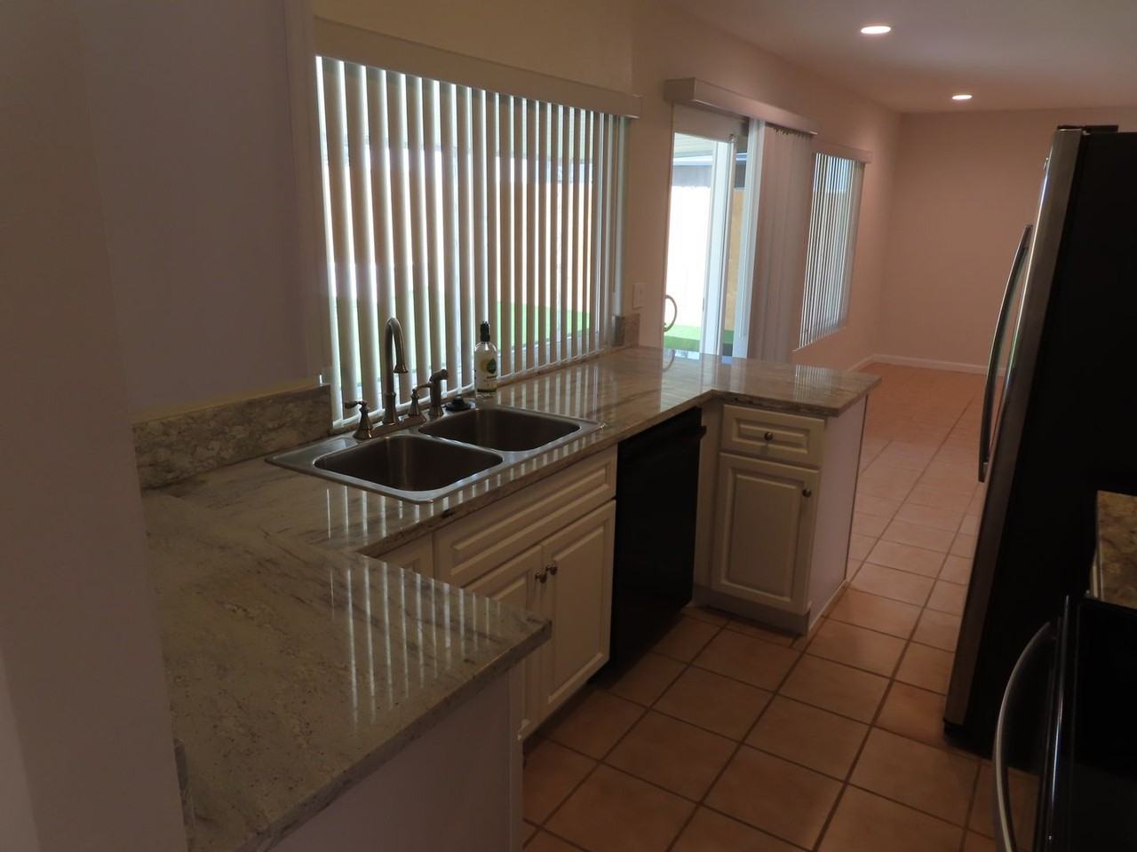 2160 Leighton Ct - Photo 7 of 29