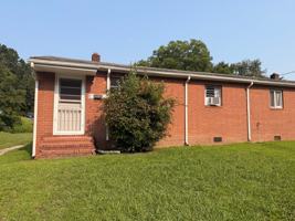 featured image of 812 Douglas Dr