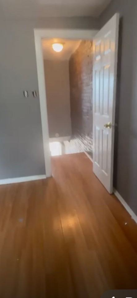 5318 Glenmore Ave - Photo 5 of 6
