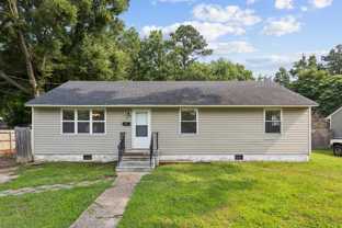 11 Woodhaven Rd - Photo 1 of 1