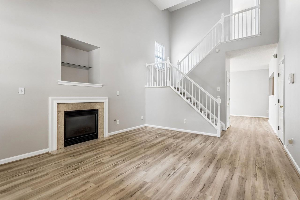108 Nathan Pl - Photo 3 of 28