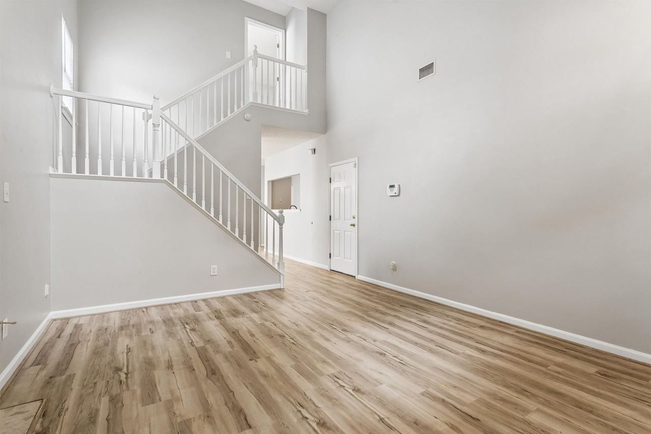 108 Nathan Pl - Photo 4 of 28