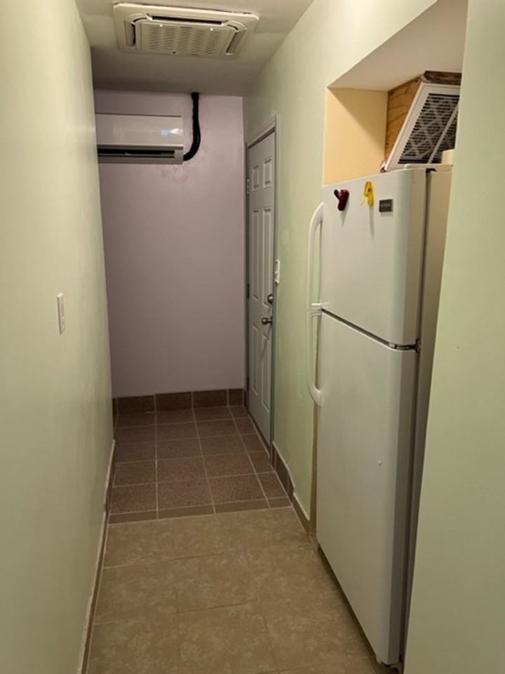 31 Becky Ave - Photo 7 of 9
