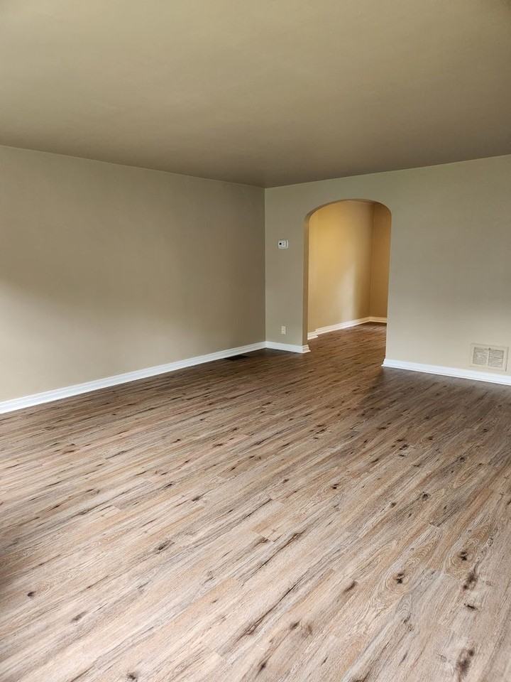 2618 Waldo St - Photo 5 of 22