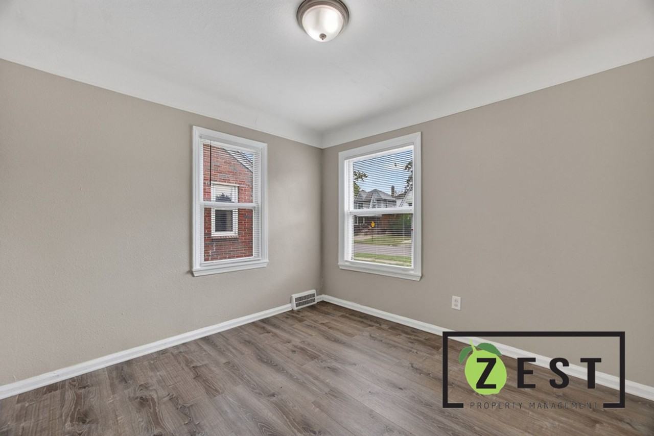 18645 Joann St - Photo 6 of 18