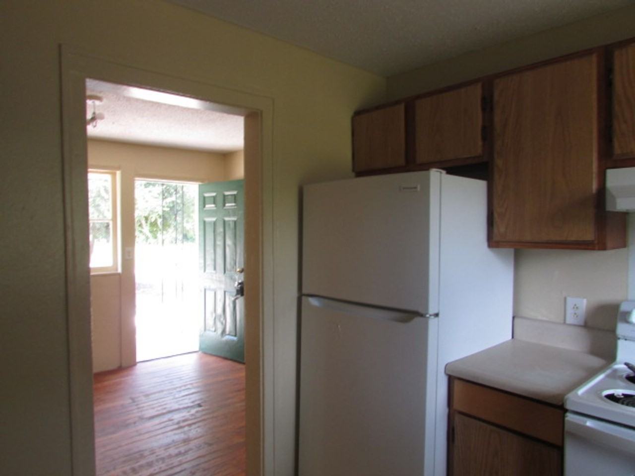 123 Dixie Dr - Photo 6 of 11
