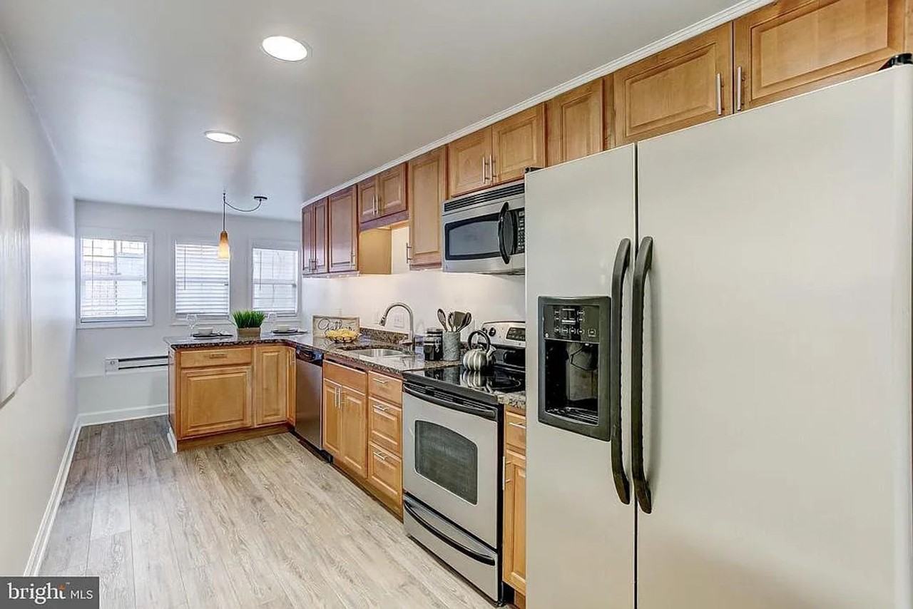 2604 Hudson St - Photo 5 of 38