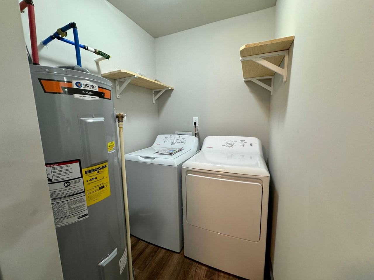 779 Boxwood Rd - Photo 3 of 14