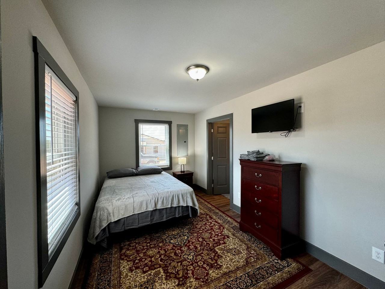 779 Boxwood Rd - Photo 5 of 14