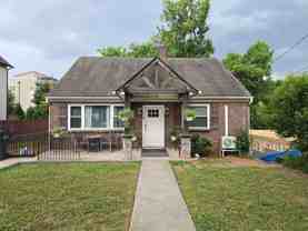 217 Auten St - Photo 1 of 1
