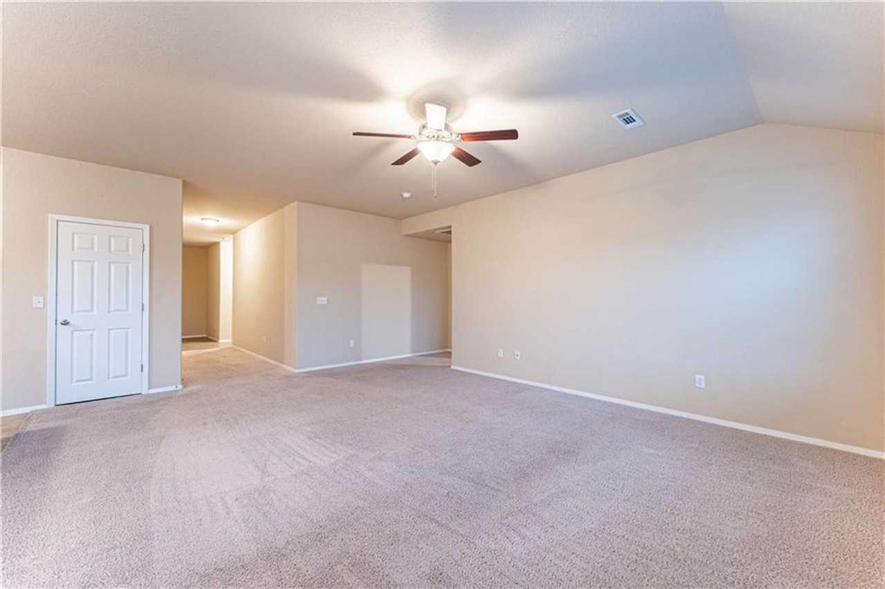 6702 Sw Pilgrim Rd - Photo 3 of 24