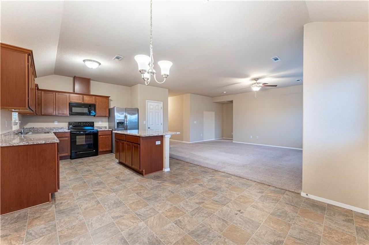 6702 Sw Pilgrim Rd - Photo 7 of 24