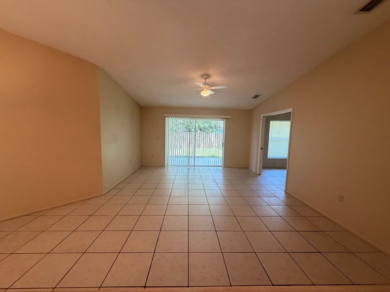 4008 Palau Dr
