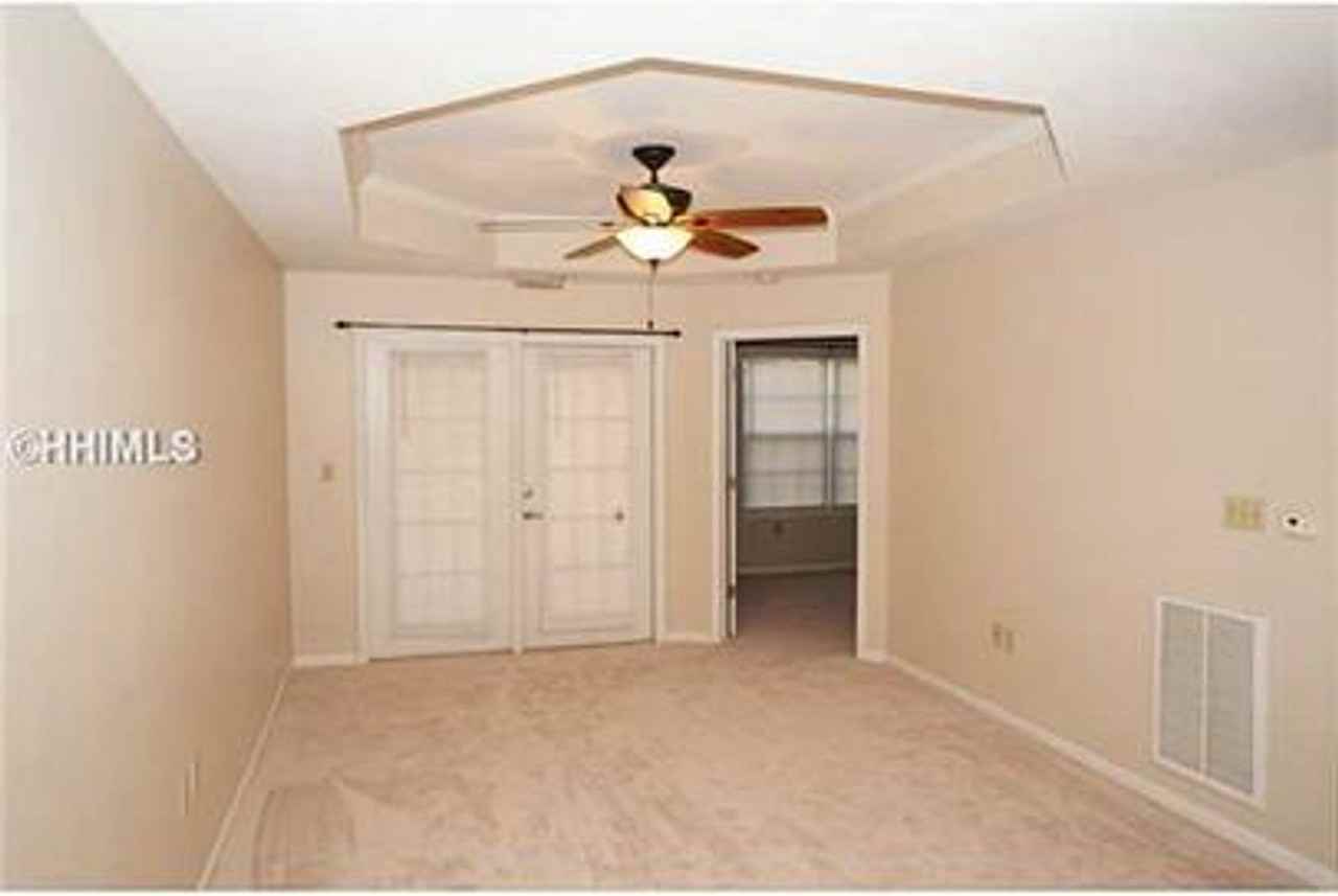 4924 Bluffton Pkwy - Photo 3 of 10