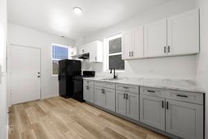 featured image of 5718 S Wabash Ave