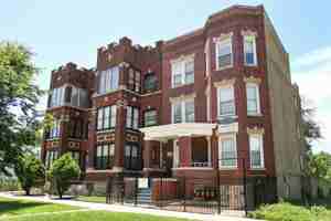 featured image of 5718 S Wabash Ave