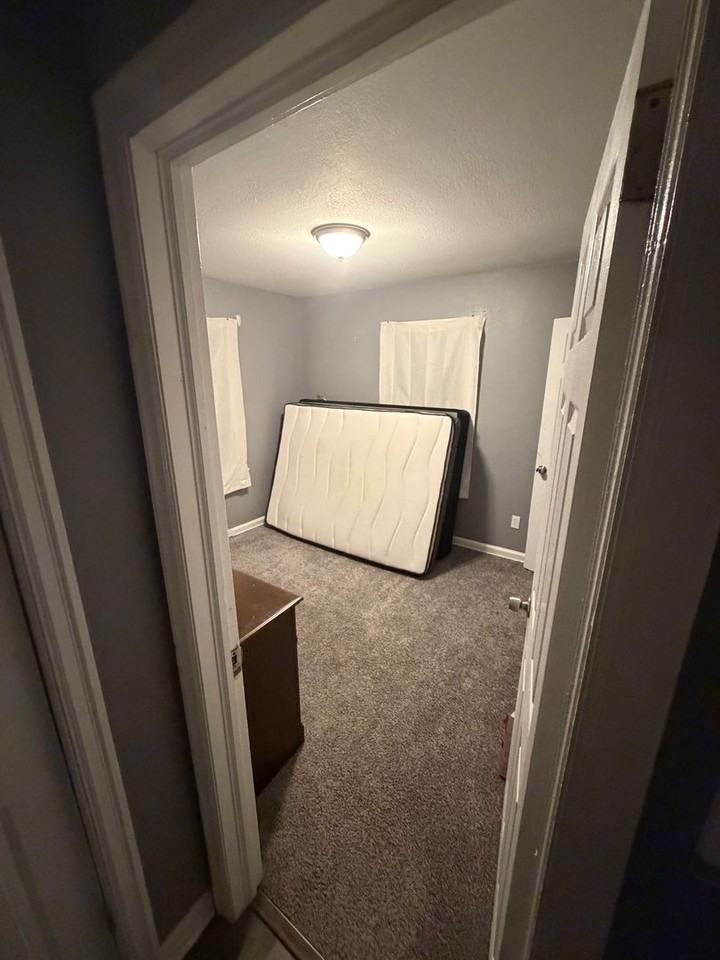 17 Aspenwood Drive - Photo 5 of 8